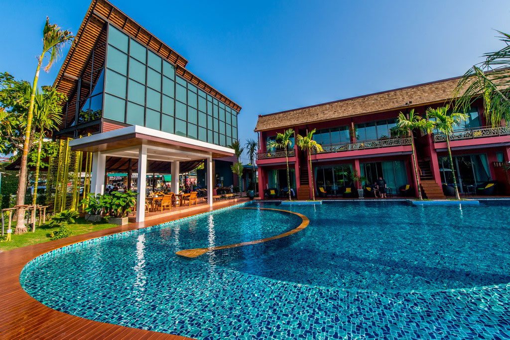 maimorn resort