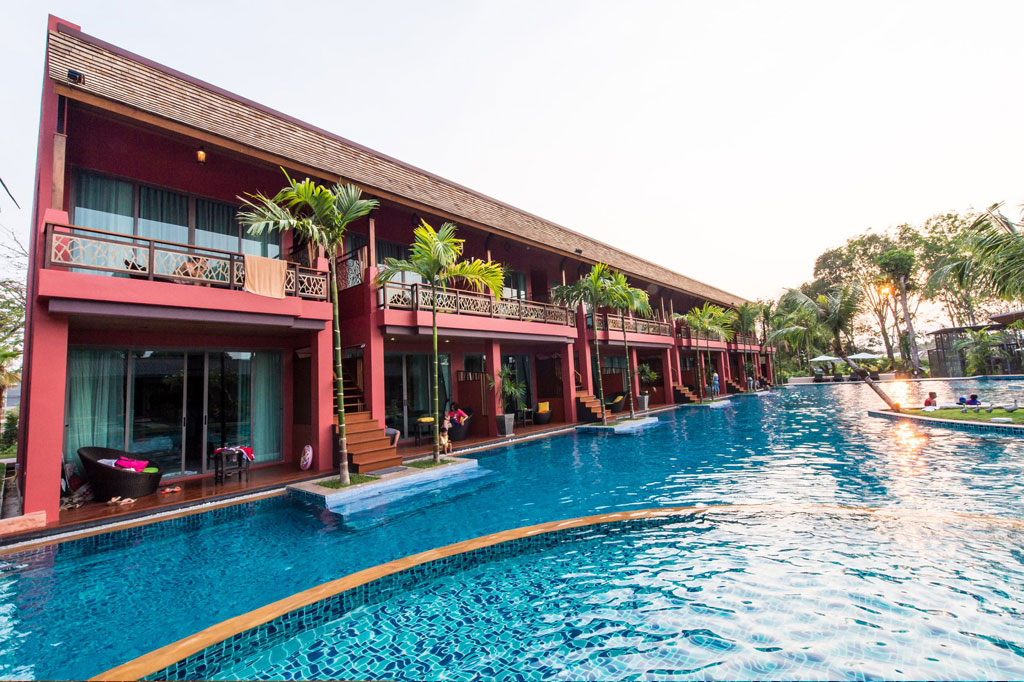 maimorn resort